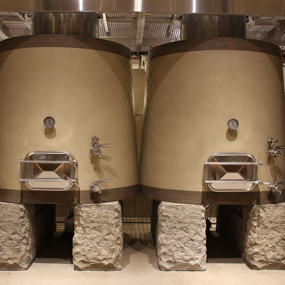 CONICAL Betontank für Wein mit 31, 36, 38 und 40 hl